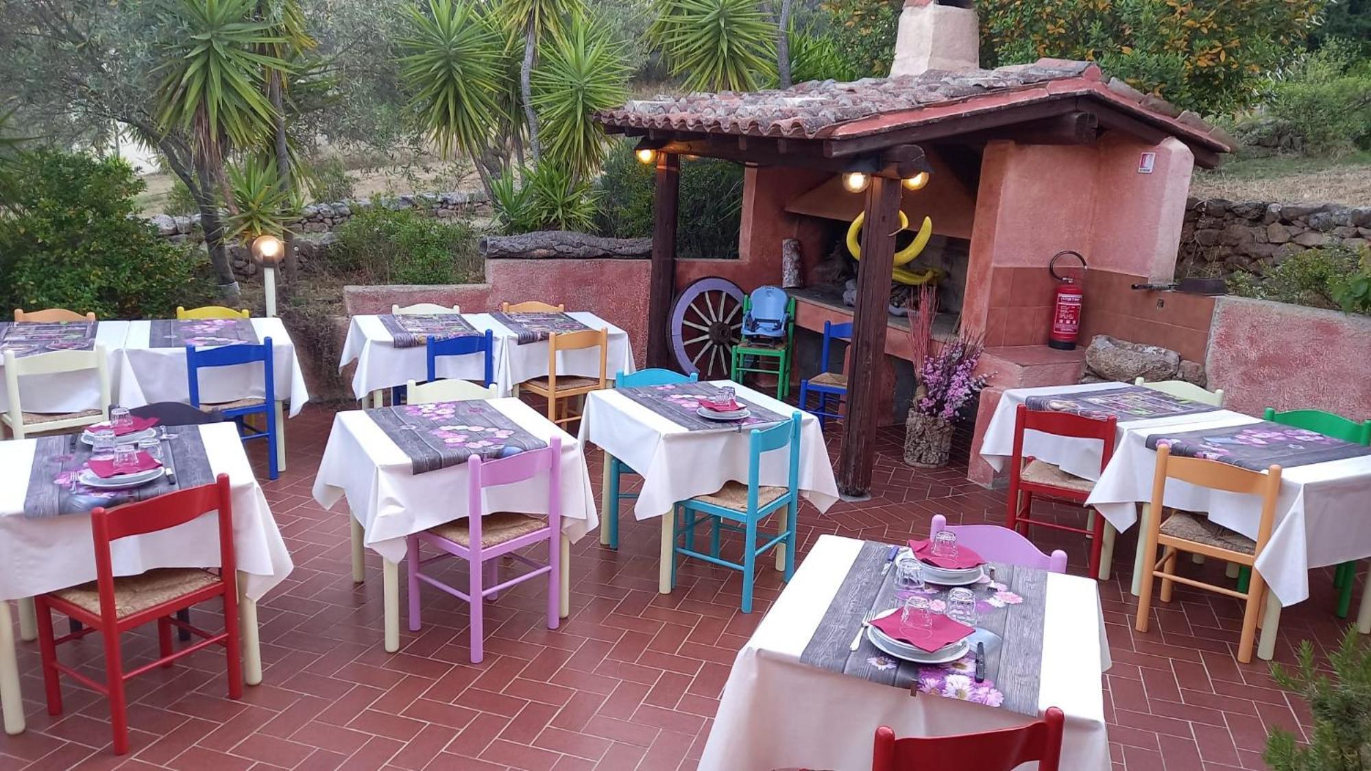 Agriturismo Agrisole Olbia Exterior foto